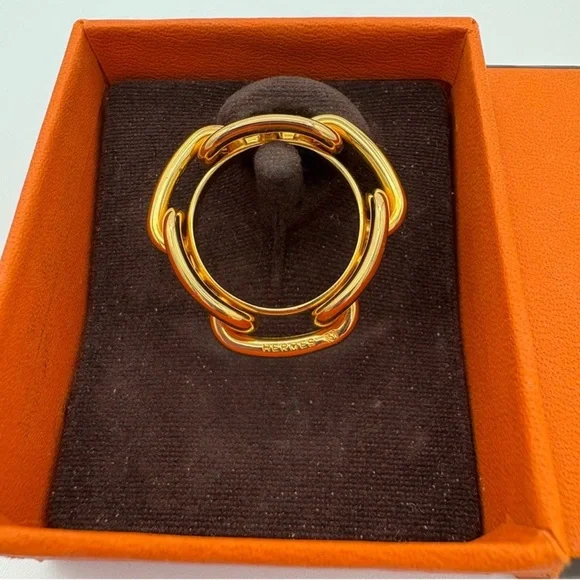 Gold Hermes scarf Ring - Picture 4 of 4